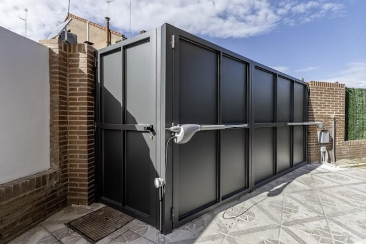 7bf14c_14bcaf3d8e9141deaa05221c0eb4a8c1