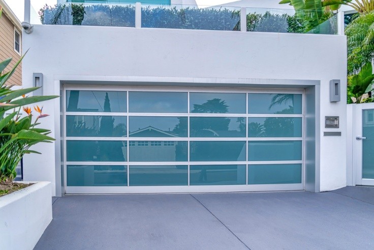 Glass Garage Door in Los Angeles
