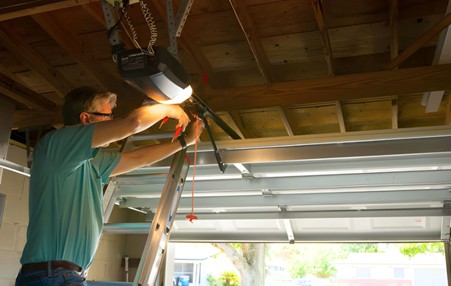 Garage Door Repair in Artesia